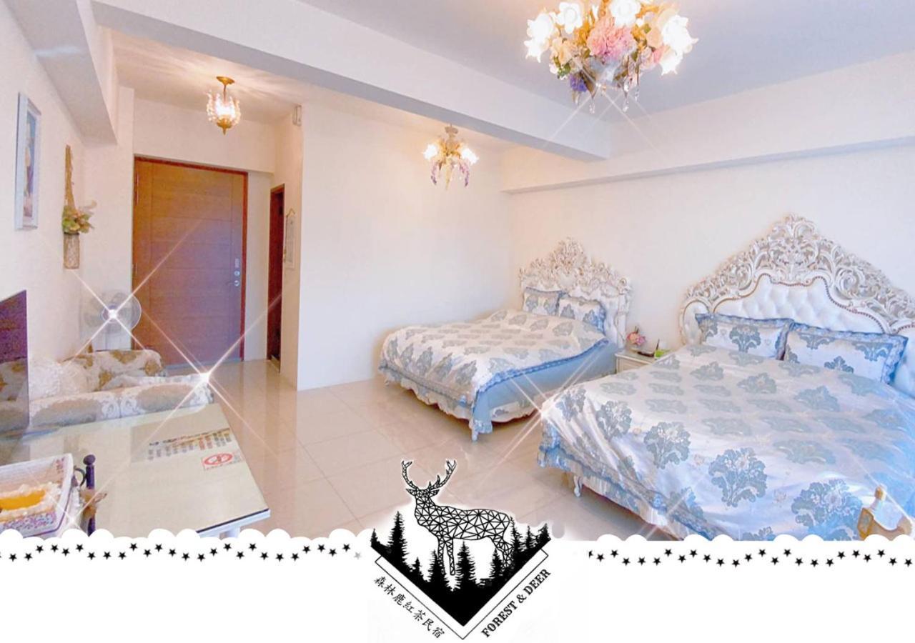 Forest Deer Black Tea Homestay ไถหนาน ภายนอก รูปภาพ