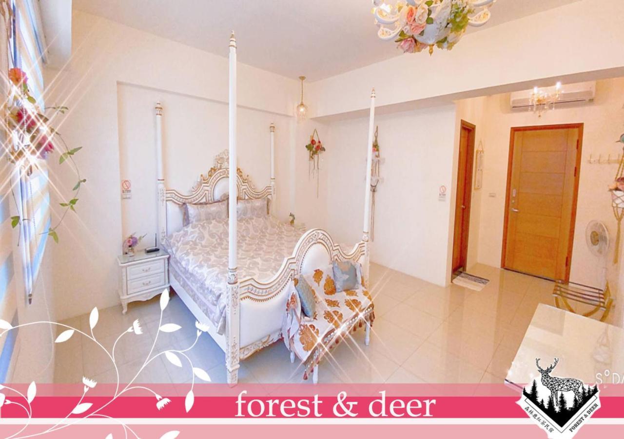Forest Deer Black Tea Homestay ไถหนาน ภายนอก รูปภาพ