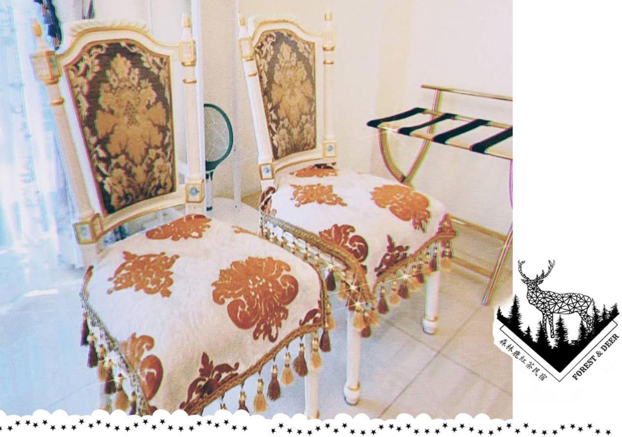 Forest Deer Black Tea Homestay ไถหนาน ภายนอก รูปภาพ