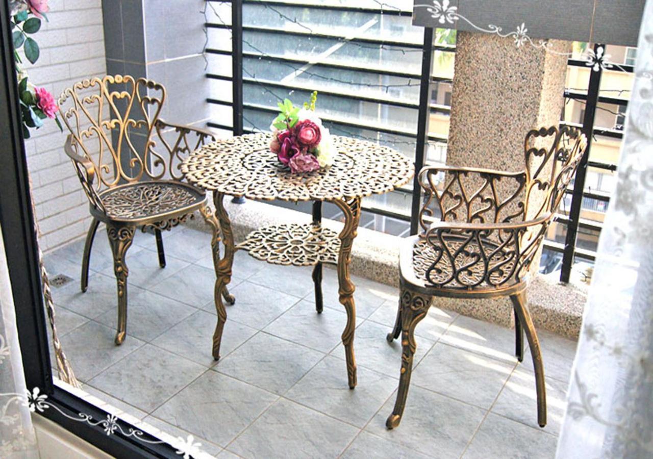 Forest Deer Black Tea Homestay ไถหนาน ภายนอก รูปภาพ